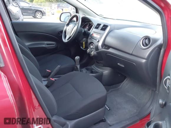 ✅ 2014 Nissan Note SV • VIN: 3N1CE2CP4EL410638 • Lot: 42629986. Wystawiony na IAAI z przebiegiem 157 886 mil. Bezpłatny archiwum sprzedaży aukcyjnych z USA i szczegółowy raport historii pojazdu na DreamBid. Zdjęcie 5.