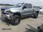 2020 Chevrolet Silverado 1500 LT z VIN 1GCRYDEK6LZ115154, wystawiony jako IAAI lot #42620238 z przebiegiem 97 370 mil mil oraz . Historia ofert i sprzedaży dostępna na DreamBid. Obrazek 2.