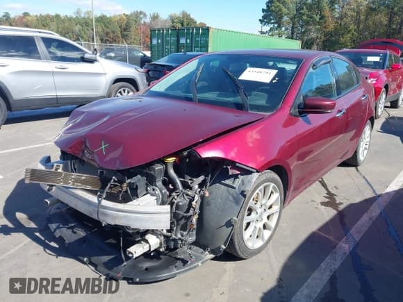 ✅ 2015 Dodge Dart Limited • VIN: 1C3CDFCB2FD300467 • Lot: 43548791. Wystawiony na IAAI z przebiegiem 218 822 mil. Bezpłatny archiwum sprzedaży aukcyjnych z USA i szczegółowy raport historii pojazdu na DreamBid. Zdjęcie 2.