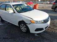 ✅ 2009 Kia Optima LX • VIN: KNAGE228595297584 • Лот: 43721985. Опубликован ранее на IAAI с пробегом 162 117 миль. Бесплатный доступ к архиву аукционных продаж из США и подробный отчёт об истории автомобиля на DreamBid. Изображение 1.