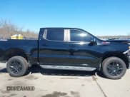 ✅ 2022 Chevrolet Silverado 1500 LT Trail Boss • VIN: 3GCUDFED3NG621160 • Lot: 41711947. Wystawiony na IAAI z przebiegiem 49 383 mil. Bezpłatny archiwum sprzedaży aukcyjnych z USA i szczegółowy raport historii pojazdu na DreamBid. Zdjęcie 14.