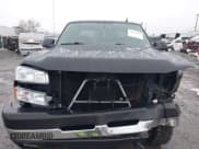 ✅ 2006 Chevrolet Silverado 2500HD LT3 • VIN: 1GCHK23U96F135779 • Lot: 43832475. Wystawiony na IAAI z przebiegiem Nie podano. Bezpłatny archiwum sprzedaży aukcyjnych z USA i szczegółowy raport historii pojazdu na DreamBid. Zdjęcie 13.