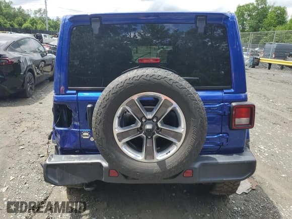 ✅ 2020 Jeep Wrangler Unlimited Sahara • VIN: 1C4HJXEG5LW182696 • Lot: 56458365. Listed on Copart with Not provided. Free auction sales archive from the USA and detailed vehicle history report at DreamBid. Image 6.