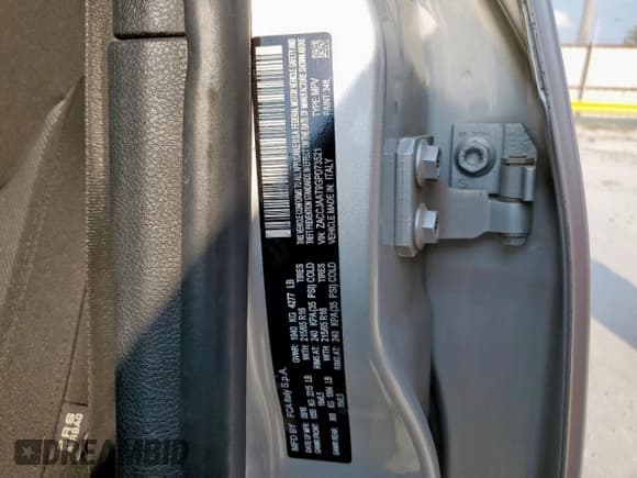 ✅ 2016 Jeep Renegade Sport • VIN: ZACCJAAT9GPD73521 • Lot: 81100555. Listed on Copart with 128,645 mi. Free auction sales archive from the USA and detailed vehicle history report at DreamBid. Image 14.