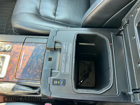 ✅ 2013 Toyota Land Cruiser • VIN: JTMHY7AJ9D4013338 • Lot: 80799075. Wystawiony na Copart z przebiegiem 144 546 mil. Bezpłatny archiwum sprzedaży aukcyjnych z USA i szczegółowy raport historii pojazdu na DreamBid. Zdjęcie 10.