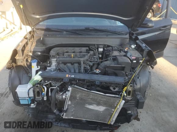 ✅ 2022 Hyundai Venue SE • VIN: KMHRB8A37NU201026 • Lot: 87967525. Listed on Copart with 28,495 mi. Free auction sales archive from the USA and detailed vehicle history report at DreamBid. Image 12.