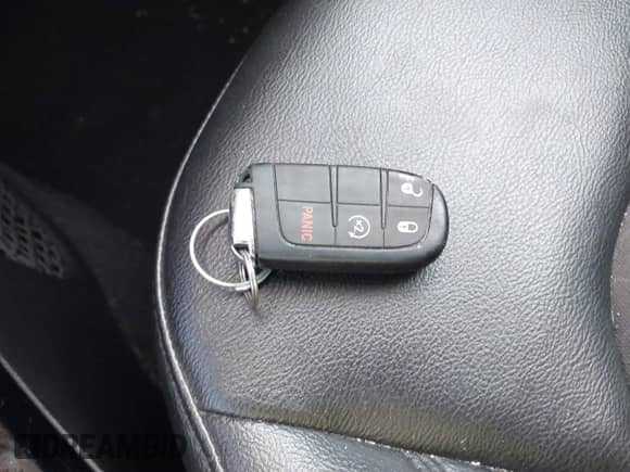 2020 Jeep Compass Latitude с VIN 3C4NJDBB8LT157310, выставлен на аукционе IAAI как лот 41410188 с пробегом Не указан миль и . История ставок и продаж доступна на DreamBid. Изображение 11.