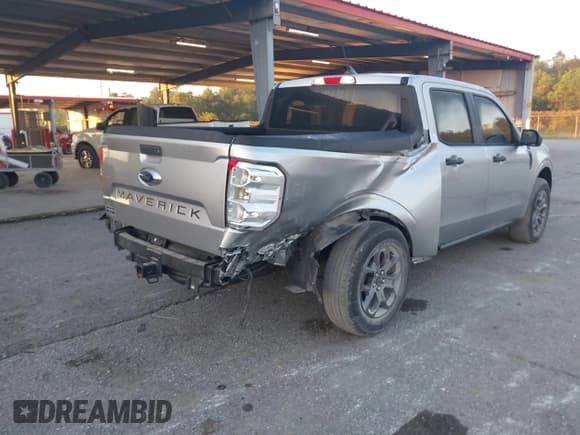 ✅ 2022 Ford Maverick Lariat • VIN: 3FTTW8E98NRA49617 • Lot: 43449408. Wystawiony na IAAI z przebiegiem 34 347 mil. Bezpłatny archiwum sprzedaży aukcyjnych z USA i szczegółowy raport historii pojazdu na DreamBid. Zdjęcie 6.