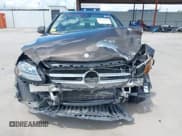 ✅ 2017 Mercedes-Benz C 300 • VIN: 55SWF4KB1HU186528 • Lot: 42585580. Listed on IAAI with 70,813 mi. Free auction sales archive from the USA and detailed vehicle history report at DreamBid. Image 12.