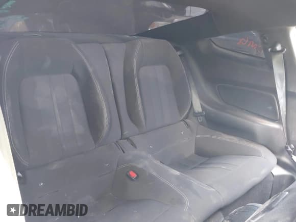 ✅ 2021 Ford Mustang EcoBoost • VIN: 1FA6P8TH4M5113017 • Lot: 42873186. Wystawiony na IAAI z przebiegiem 82 059 mil. Bezpłatny archiwum sprzedaży aukcyjnych z USA i szczegółowy raport historii pojazdu na DreamBid. Zdjęcie 8.