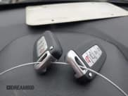 ✅ 2013 Hyundai Veloster Turbo • VIN: KMHTC6AE9DU149325 • Lot: 42869183. Wystawiony na IAAI z przebiegiem 66 902 mil. Bezpłatny archiwum sprzedaży aukcyjnych z USA i szczegółowy raport historii pojazdu na DreamBid. Zdjęcie 11.