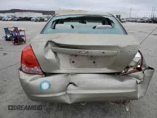 ✅ 2005 Hyundai Elantra GLS • VIN: KMHDN46D05U990938 • Lot: 84711804. Wystawiony na Copart z przebiegiem 150 896 mil. Bezpłatny archiwum sprzedaży aukcyjnych z USA i szczegółowy raport historii pojazdu na DreamBid. Zdjęcie 6.