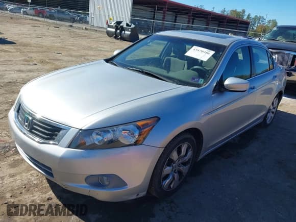 ✅ 2008 Honda Accord EX • VIN: JHMCP26788C002998 • Лот: 43470356. Опубликован ранее на IAAI с пробегом 108 282 миль. Бесплатный доступ к архиву аукционных продаж из США и подробный отчёт об истории автомобиля на DreamBid. Изображение 2.