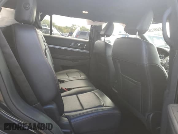 ✅ 2019 Ford Explorer Sport • VIN: 1FM5K8GT2KGB33587 • Lot: 85859735. Wystawiony na Copart z przebiegiem 74 287 mil. Bezpłatny archiwum sprzedaży aukcyjnych z USA i szczegółowy raport historii pojazdu na DreamBid. Zdjęcie 11.