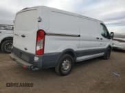 ✅ 2015 Ford Transit Cargo • VIN: 1FTNE1YM8FKB30030 • Lot: 83671964. Wystawiony na Copart z przebiegiem 117 430 mil. Bezpłatny archiwum sprzedaży aukcyjnych z USA i szczegółowy raport historii pojazdu na DreamBid. Zdjęcie 3.