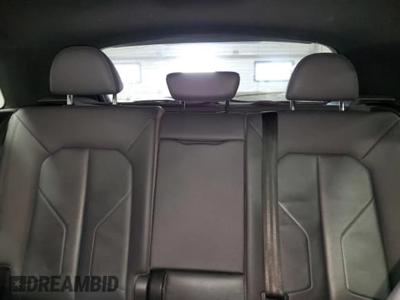 ✅ 2019 Audi Q3 Premium Plus • VIN: WA1BECF32K1086531 • Лот: 41711405. Опубликован ранее на Copart с пробегом 49 934 миль. Бесплатный доступ к архиву аукционных продаж из США и подробный отчёт об истории автомобиля на DreamBid. Изображение 10.