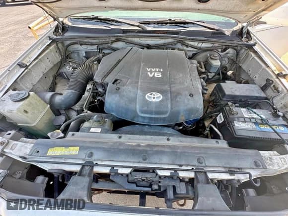 ✅ 2005 Toyota Tacoma PreRunner • VIN: 3TMKU72N45M002790 • Lot: 80967245. Wystawiony na Copart z przebiegiem 307 192 mil. Bezpłatny archiwum sprzedaży aukcyjnych z USA i szczegółowy raport historii pojazdu na DreamBid. Zdjęcie 7.