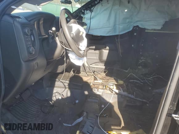 ✅ 2021 Chevrolet Silverado 1500 Work Truck • VIN: 1GCUYAEF0MZ158563 • Lot: 82125294. Wystawiony na Copart z przebiegiem 54 103 mil. Bezpłatny archiwum sprzedaży aukcyjnych z USA i szczegółowy raport historii pojazdu na DreamBid. Zdjęcie 7.