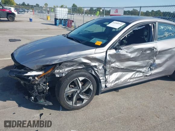 ✅ 2023 Hyundai Elantra Limited • VIN: KMHLP4AG2PU372949 • Lot: 43204971. Listed on IAAI with 41,273 mi. Free auction sales archive from the USA and detailed vehicle history report at DreamBid. Image 6.