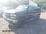 ✅ 2005 Chevrolet Suburban LT • VIN: 3GNGK26U15G192571 • Лот: 42652990. Опубликован ранее на IAAI с пробегом 215 182 миль. Бесплатный доступ к архиву аукционных продаж из США и подробный отчёт об истории автомобиля на DreamBid. Изображение 2.