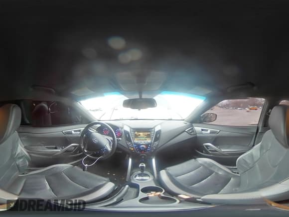 ✅ 2016 Hyundai Veloster Turbo • VIN: KMHTC6AE0GU258826 • Lot: 85518624. Wystawiony na Copart z przebiegiem 94 119 mil. Bezpłatny archiwum sprzedaży aukcyjnych z USA i szczegółowy raport historii pojazdu na DreamBid. Zdjęcie 12.