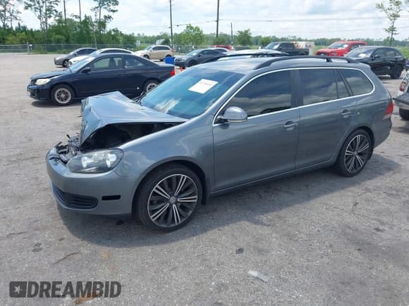 ✅ 2014 Volkswagen Jetta TDI w/Sunroof & Nav • VIN: 3VWPL7AJ7EM613739 • Lot: 42718192. Listed on IAAI with 159,860 mi. Free auction sales archive from the USA and detailed vehicle history report at DreamBid. Image 17.
