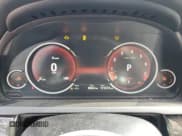 ✅ 2014 BMW 7 Series 750i • VIN: WBAYA8C58ED499827 • Lot: 83983464. Wystawiony na Copart z przebiegiem 121 274 mil. Bezpłatny archiwum sprzedaży aukcyjnych z USA i szczegółowy raport historii pojazdu na DreamBid. Zdjęcie 9.