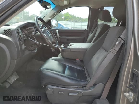 ✅ 2013 Chevrolet Silverado 1500 LT • VIN: 1GCRCSE08DZ222287 • Lot: 70887104. Listed on Copart with 215,773 mi. Free auction sales archive from the USA and detailed vehicle history report at DreamBid. Image 7.