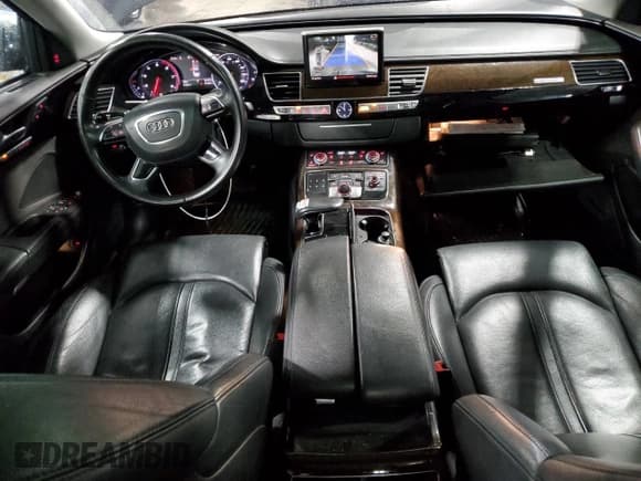 ✅ 2013 Audi A8 4.0L • VIN: WAUR2AFD9DN019217 • Lot: 42625595. Wystawiony na Copart z przebiegiem 131 451 mil. Bezpłatny archiwum sprzedaży aukcyjnych z USA i szczegółowy raport historii pojazdu na DreamBid. Zdjęcie 8.