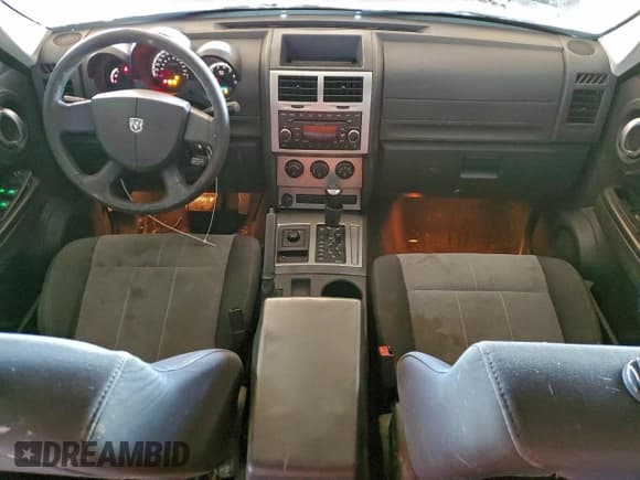 ✅ 2008 Dodge Nitro SXT • VIN: 1D8GU28K28W219315 • Lot: 96394575. Listed on Copart with 212,397 mi. Free auction sales archive from the USA and detailed vehicle history report at DreamBid. Image 8.