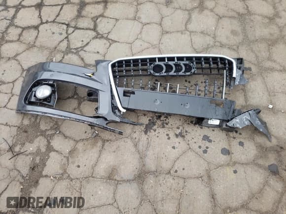 ✅ 2016 Audi Q5 Premium Plus • VIN: WA1CVAFP0GA059587 • Lot: 56533385. Listed on Copart with 126,628 mi. Free auction sales archive from the USA and detailed vehicle history report at DreamBid. Image 12.