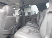 ✅ 2006 GMC Yukon SLT • VIN: 1GKEK13Z96J122346 • Lot: 43828300. Wystawiony na IAAI z przebiegiem 279 740 mil. Bezpłatny archiwum sprzedaży aukcyjnych z USA i szczegółowy raport historii pojazdu na DreamBid. Zdjęcie 8.