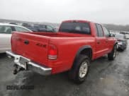 ✅ 2002 Dodge Dakota SLT • VIN: 1B7HG48N62S532124 • Lot: 80801094. Wystawiony na Copart z przebiegiem 302 342 mil. Bezpłatny archiwum sprzedaży aukcyjnych z USA i szczegółowy raport historii pojazdu na DreamBid. Zdjęcie 3.