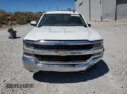 ✅ 2018 Chevrolet Silverado 1500 LT • VIN: 1GCVKREH7JZ196647 • Lot: 66882145. Wystawiony na Copart z przebiegiem 107 445 mil. Bezpłatny archiwum sprzedaży aukcyjnych z USA i szczegółowy raport historii pojazdu na DreamBid. Zdjęcie 5.
