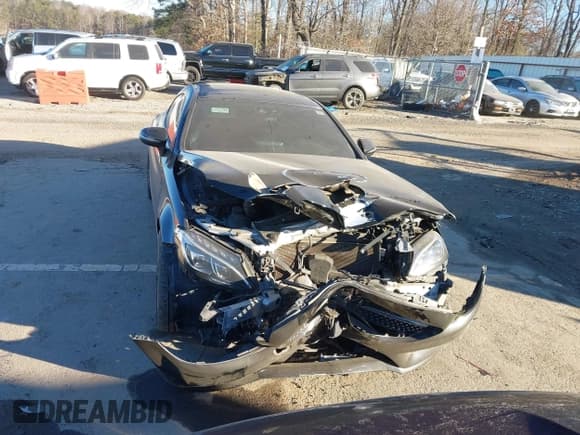 ✅ 2018 Mercedes-Benz C 300 • VIN: WDDWJ4KB8JF700558 • Lot: 41335869. Listed on IAAI with 132,000 mi. Free auction sales archive from the USA and detailed vehicle history report at DreamBid. Image 12.