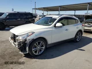 ✅ 2013 Infiniti EX Journey • VIN: JN1BJ0HP9DM430019 • Лот: 72191334. Опубликован ранее на Copart с пробегом 135 783 миль. Бесплатный доступ к архиву аукционных продаж из США и подробный отчёт об истории автомобиля на DreamBid. Изображение 1.