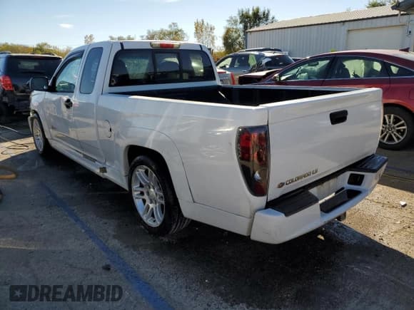 ✅ 2005 Chevrolet Colorado LS ZQ8 • VIN: 1GCCS196558240237 • Лот: 76327644. Опубликован ранее на Copart с пробегом 121 362 миль. Бесплатный доступ к архиву аукционных продаж из США и подробный отчёт об истории автомобиля на DreamBid. Изображение 2.