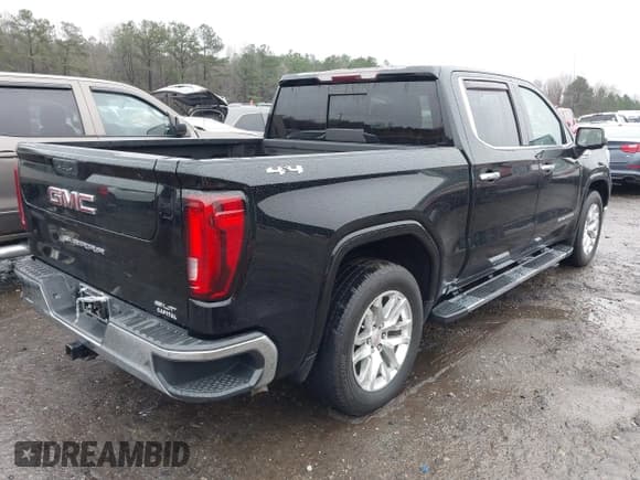 ✅ 2020 GMC Sierra 1500 SLT • VIN: 3GTU9DET9LG209657 • Lot: 41564009. Wystawiony na IAAI z przebiegiem 83 413 mil. Bezpłatny archiwum sprzedaży aukcyjnych z USA i szczegółowy raport historii pojazdu na DreamBid. Zdjęcie 4.