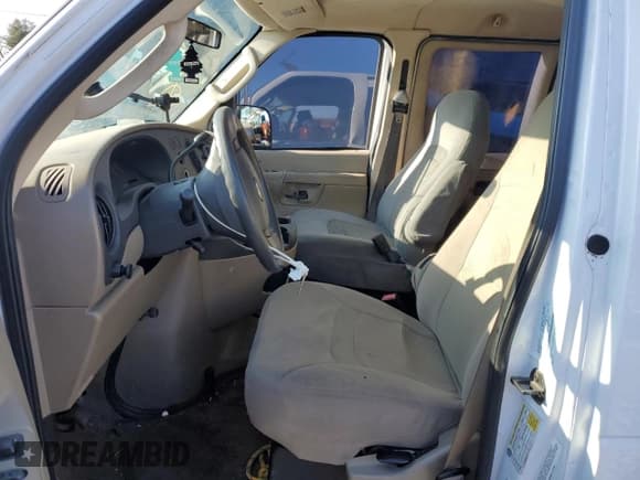 ✅ 2008 Ford Econoline Passenger XL • VIN: 1FMNE11L38DB09459 • Lot: 80118374. Listed on Copart with 208,106 mi. Free auction sales archive from the USA and detailed vehicle history report at DreamBid. Image 7.