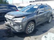 ✅ 2021 Toyota RAV4 XLE Premium • VIN: 2T3A1RFV5MC236008 • Lot: 43450059. Listed on IAAI with 77,447 mi. Free auction sales archive from the USA and detailed vehicle history report at DreamBid. Image 21.