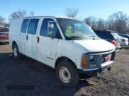 ✅ 1998 GMC Savana • VIN: 1GTGG25RXW1046063 • Lot: 41651552. Listed on IAAI with 206,902 mi. Free auction sales archive from the USA and detailed vehicle history report at DreamBid. Image 1.