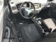 ✅ 2008 Hyundai Accent GS • VIN: KMHCM36C38U082276 • Лот: 57222655. Опубликован ранее на Copart с пробегом 198 504 миль. Бесплатный доступ к архиву аукционных продаж из США и подробный отчёт об истории автомобиля на DreamBid. Изображение 8.