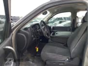 ✅ 2007 Chevrolet Silverado 2500HD 1LT • VIN: 1GCHC23K67F523209 • Lot: 41925957. Wystawiony na IAAI z przebiegiem 250 138 mil. Bezpłatny archiwum sprzedaży aukcyjnych z USA i szczegółowy raport historii pojazdu na DreamBid. Zdjęcie 5.