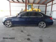 ✅ 2016 Mercedes-Benz C 300 • VIN: 55SWF4JB7GU148494 • Lot: 42554710. Wystawiony na IAAI z przebiegiem 136 882 mil. Bezpłatny archiwum sprzedaży aukcyjnych z USA i szczegółowy raport historii pojazdu na DreamBid. Zdjęcie 13.