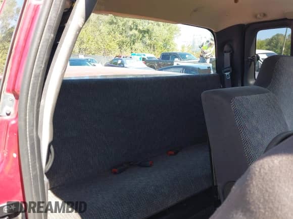 1999 Dodge 1500 with VIN 1B7HF13Z0XJ595101, listed as a IAAI auction lot 43305368 with 228,283 mi miles and . Bid and sale history available at DreamBid. Image 8.