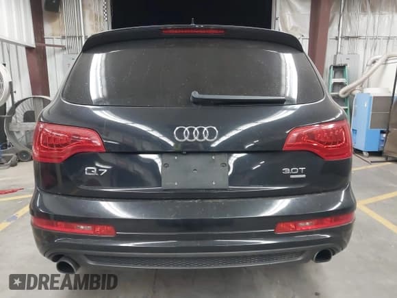 ✅ 2015 Audi Q7 S line Prestige • VIN: WA1DGAFE3FD003184 • Лот: 43350687. Опубликован ранее на IAAI с пробегом 129 236 миль. Бесплатный доступ к архиву аукционных продаж из США и подробный отчёт об истории автомобиля на DreamBid. Изображение 15.