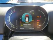 ✅ 2023 MINI Countryman Cooper S • VIN: WMZ83BR06P3P65845 • Lot: 81977595. Wystawiony na Copart z przebiegiem 38 262 mil. Bezpłatny archiwum sprzedaży aukcyjnych z USA i szczegółowy raport historii pojazdu na DreamBid. Zdjęcie 9.