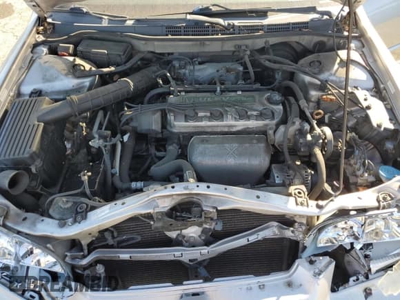 ✅ 1999 Honda Accord EX • VIN: JHMCG6679XC027544 • Лот: 68949985. Опубликован ранее на Copart с пробегом 200 875 миль. Бесплатный доступ к архиву аукционных продаж из США и подробный отчёт об истории автомобиля на DreamBid. Изображение 11.