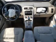 ✅ 2005 Chevrolet Equinox LS • VIN: 2CNDL23F656133358 • Лот: 61088595. Опубликован ранее на Copart с пробегом 202 393 миль. Бесплатный доступ к архиву аукционных продаж из США и подробный отчёт об истории автомобиля на DreamBid. Изображение 8.