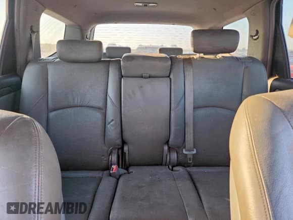 ✅ 2009 Kia Borrego EX • VIN: KNDJJ741395023706 • Lot: 86700535. Listed on Copart with 176,633 mi. Free auction sales archive from the USA and detailed vehicle history report at DreamBid. Image 10.